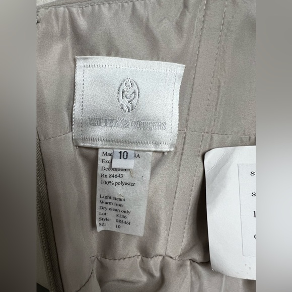 Watters and Watters Dress - Picture 10 of 12